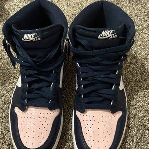 i'm selling bubble gum jordan's